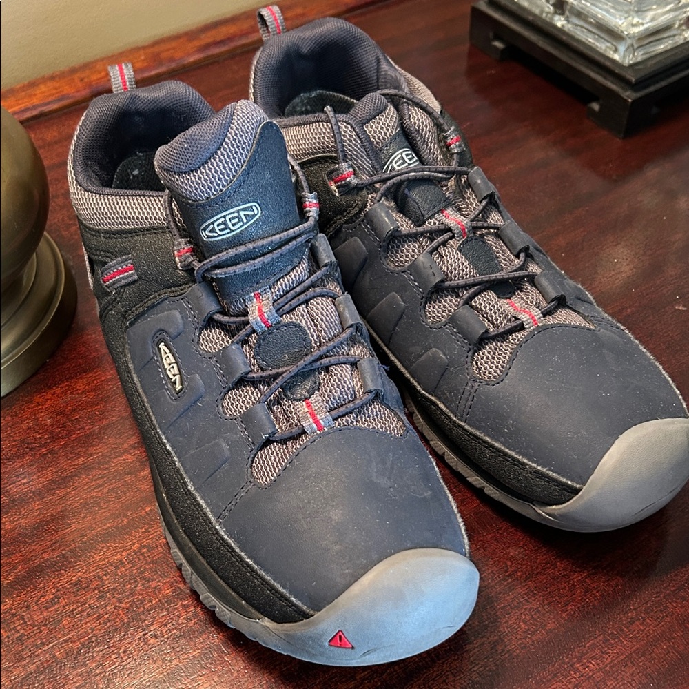 KEEN Men's Black and Gray Athletic Shoes